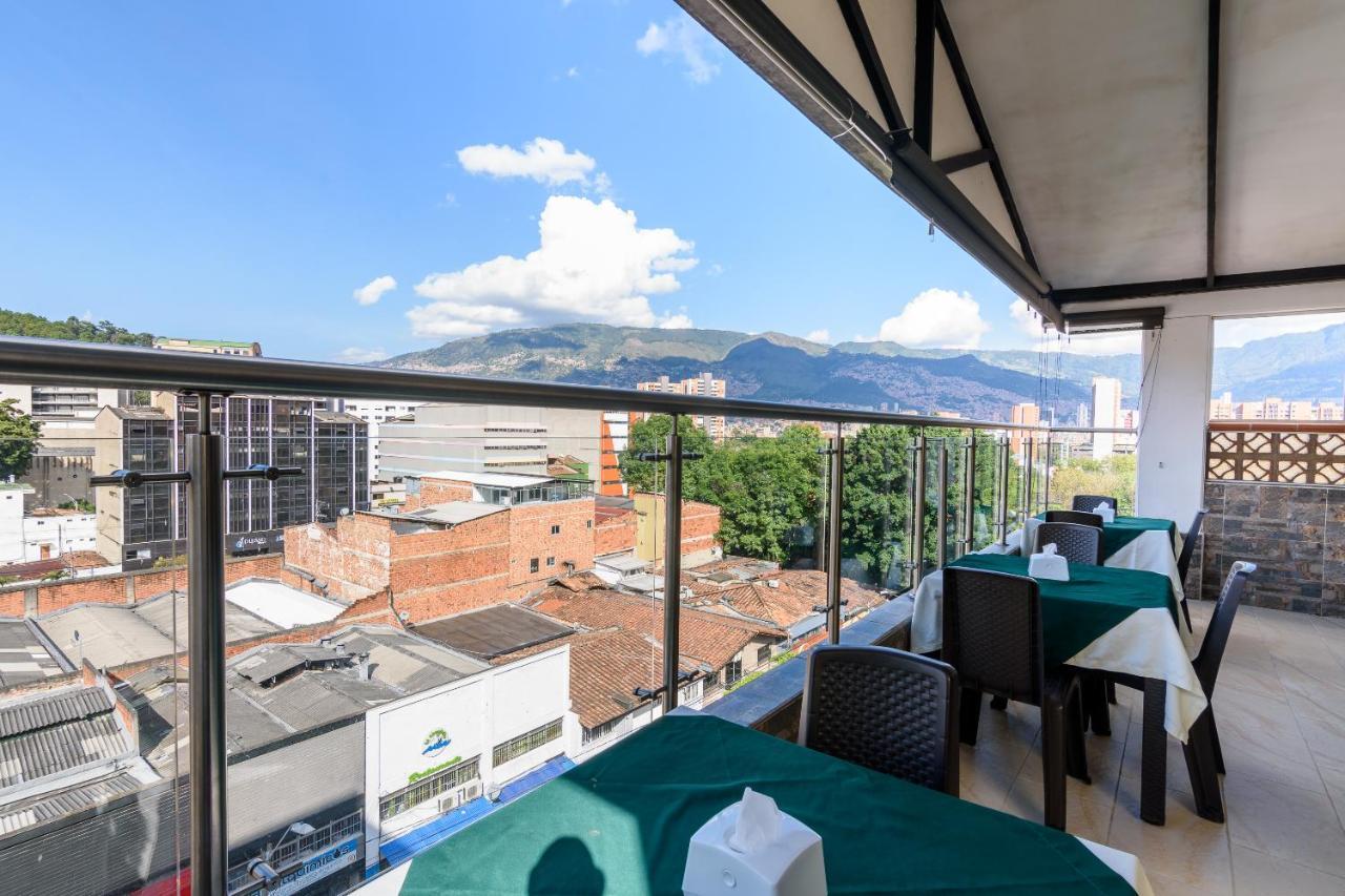 Hotel Med Estadio Медельин Экстерьер фото