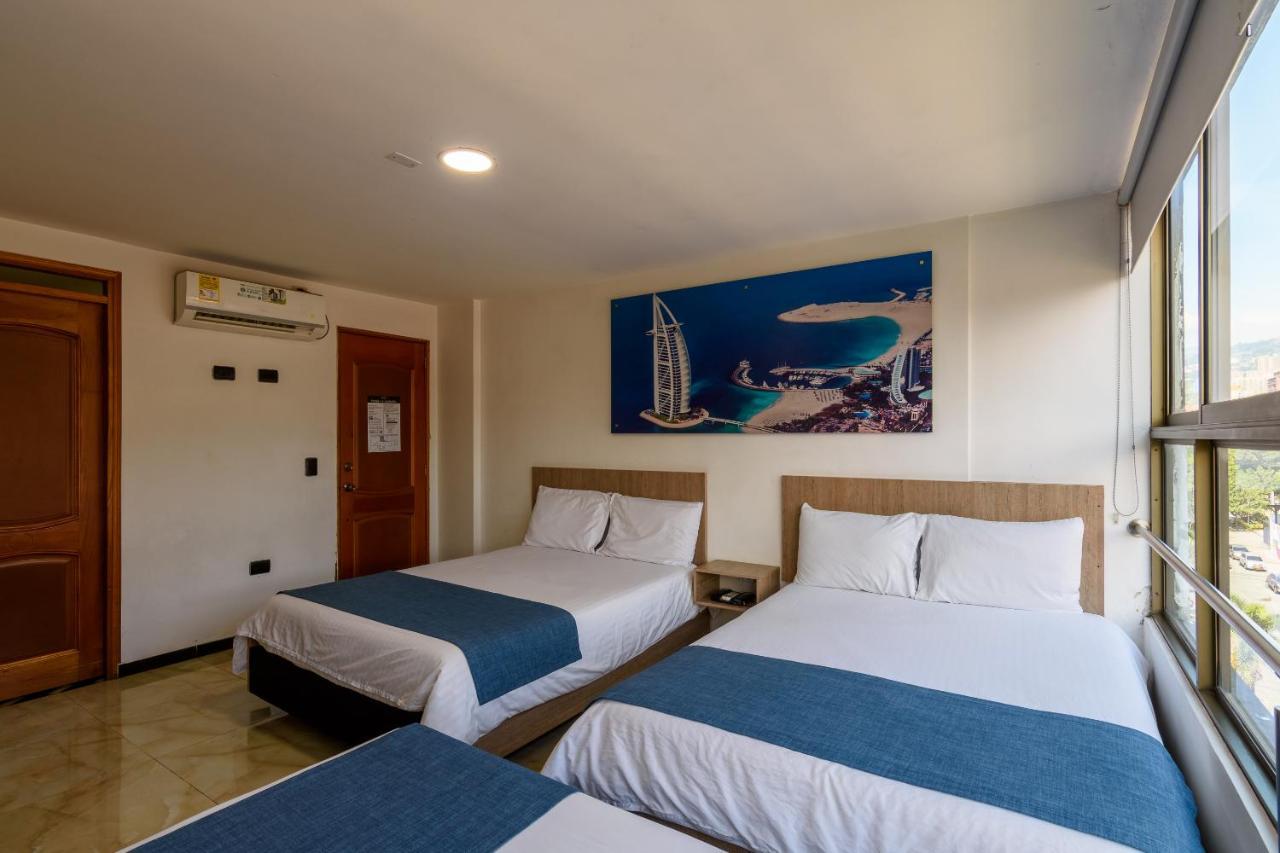 Hotel Med Estadio Медельин Экстерьер фото
